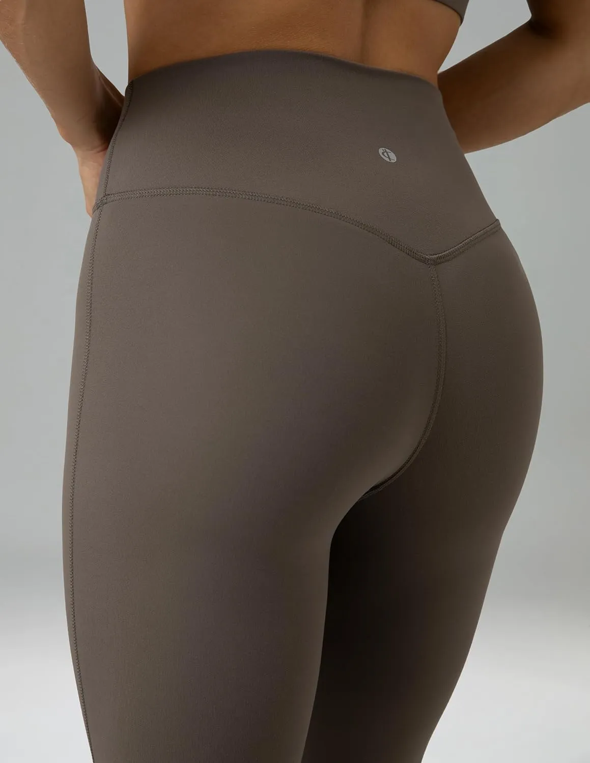 Colorfulkoala Women's Dreamlux Crossover Flare Leggings High Waisted Tummy Control Wide Leg Yoga Pants 29.5" / 31.5" Inseam
