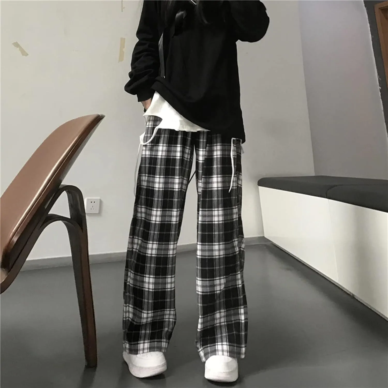 Harajuku Black and White Plaid Trousers Women's Casual Wide Leg Trousers Unisex Hip-hop Loose Straight Trousers