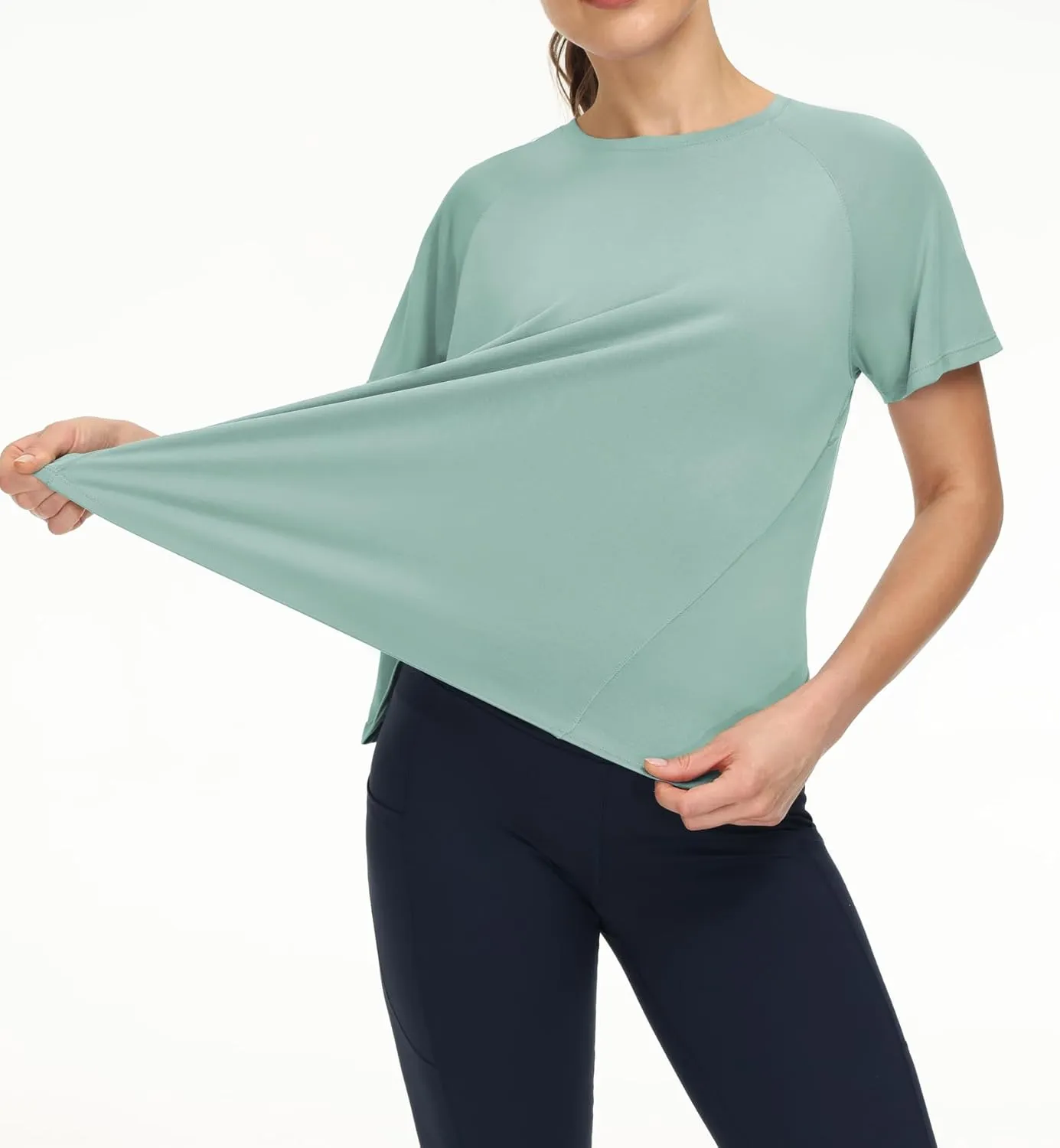 THE GYM PEOPLE Women's Short Sleeve Workout Shirts Breathable Yoga T-Shirts with Side Slits Athletic Tee Tops