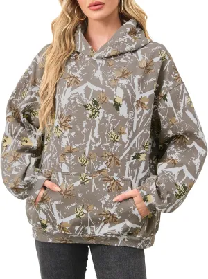 Women Camo Hoodies Maple Leaf Oversized Fleece Hooded Sweatshirt Loose Long Sleeve Pullover Top with Pocket Couple