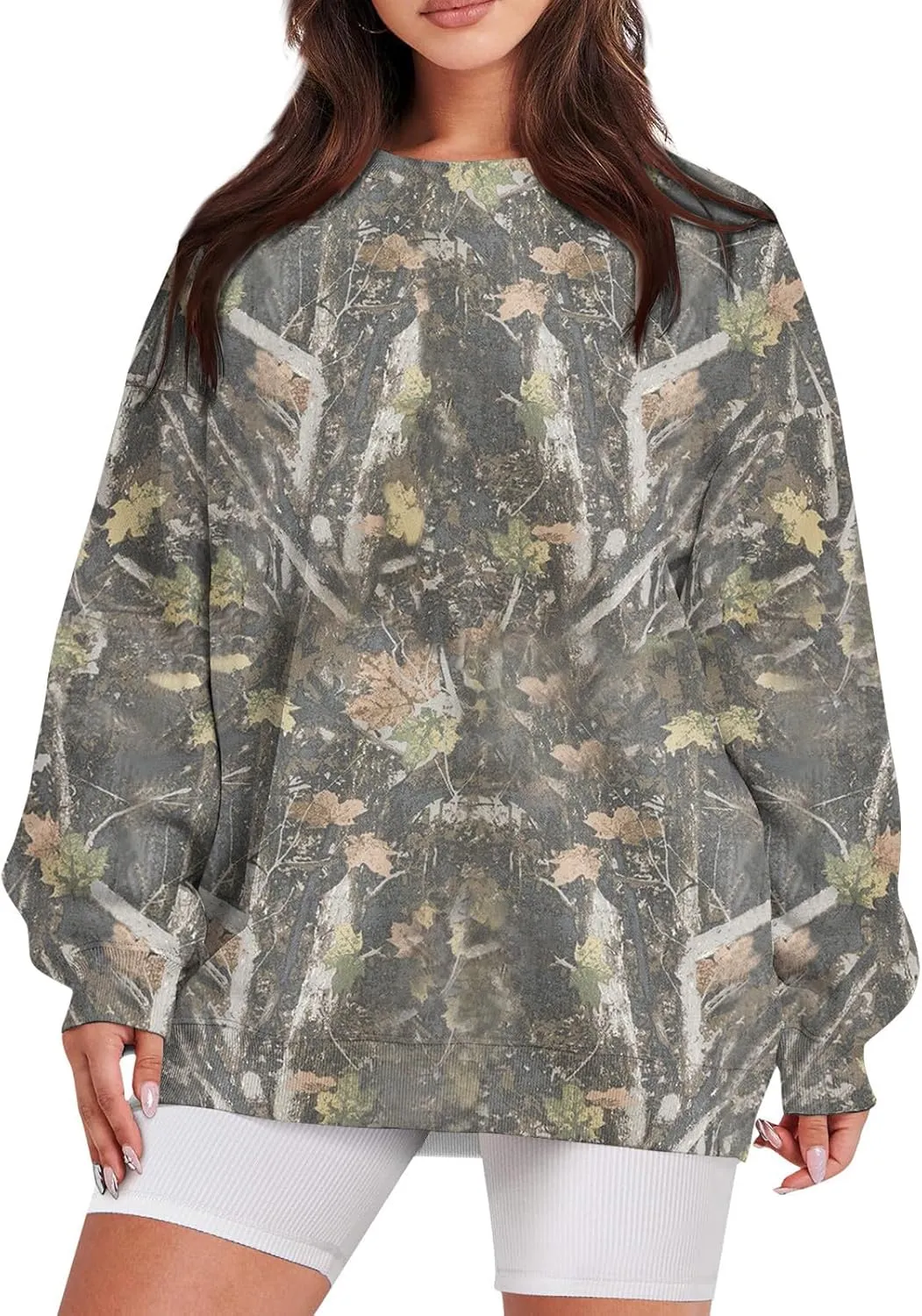 Women's Camo Hoodies Sweatshirt Maple Leaf Print Oversized Fleece Sweatshirts Classic Print Pullover with Pocket
